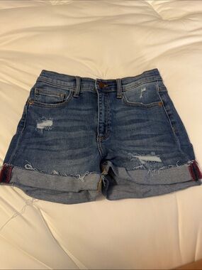 Sneak Peek Distressed Rolled-Hem Denim Shorts - Blue